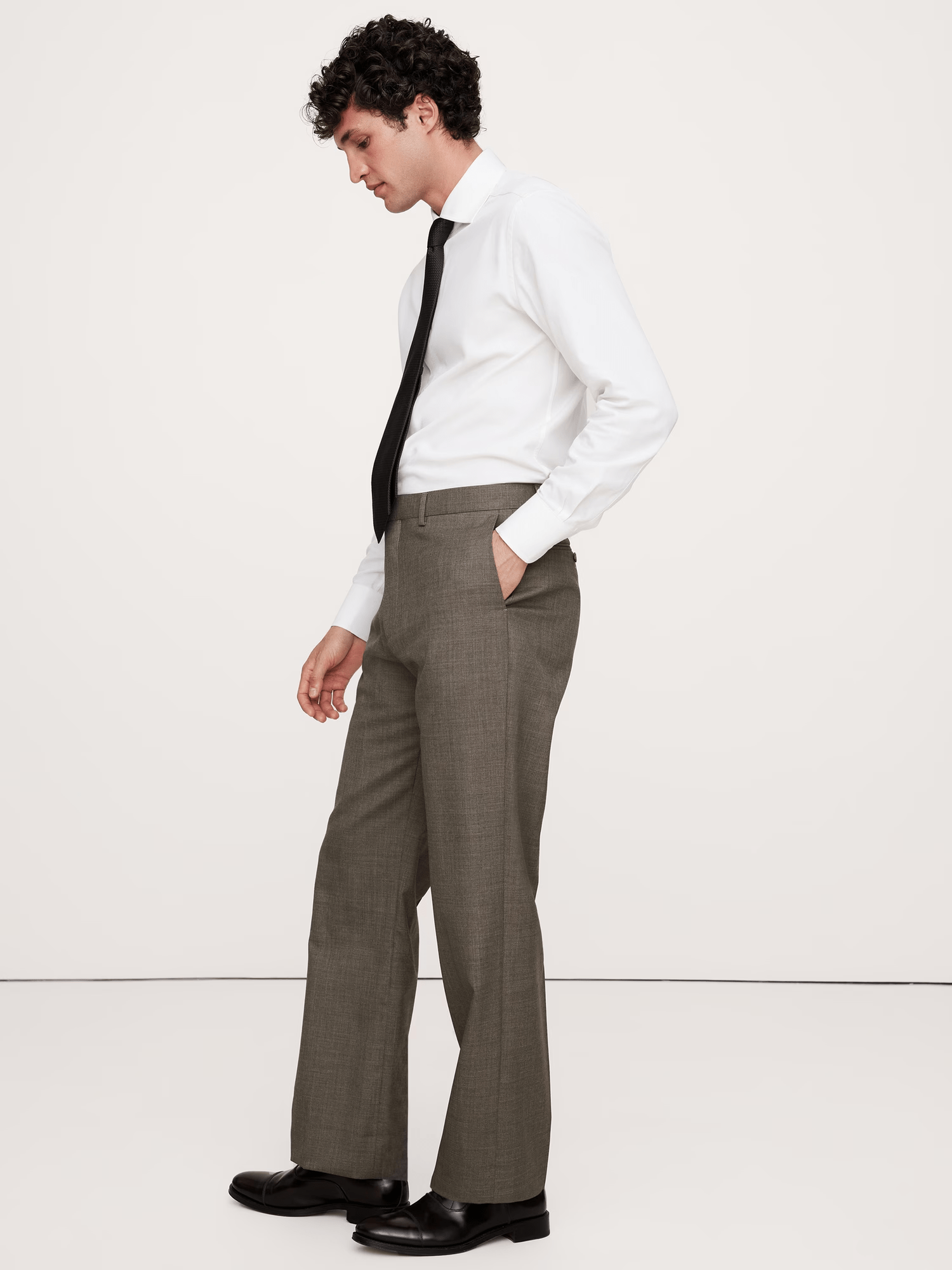 ceehuteey Men's 2 Pieces Cotton-Linen Brown Tencel stylish Business Handsome Notch Lapel Summer Suit Jacket (Blazer+Pants)