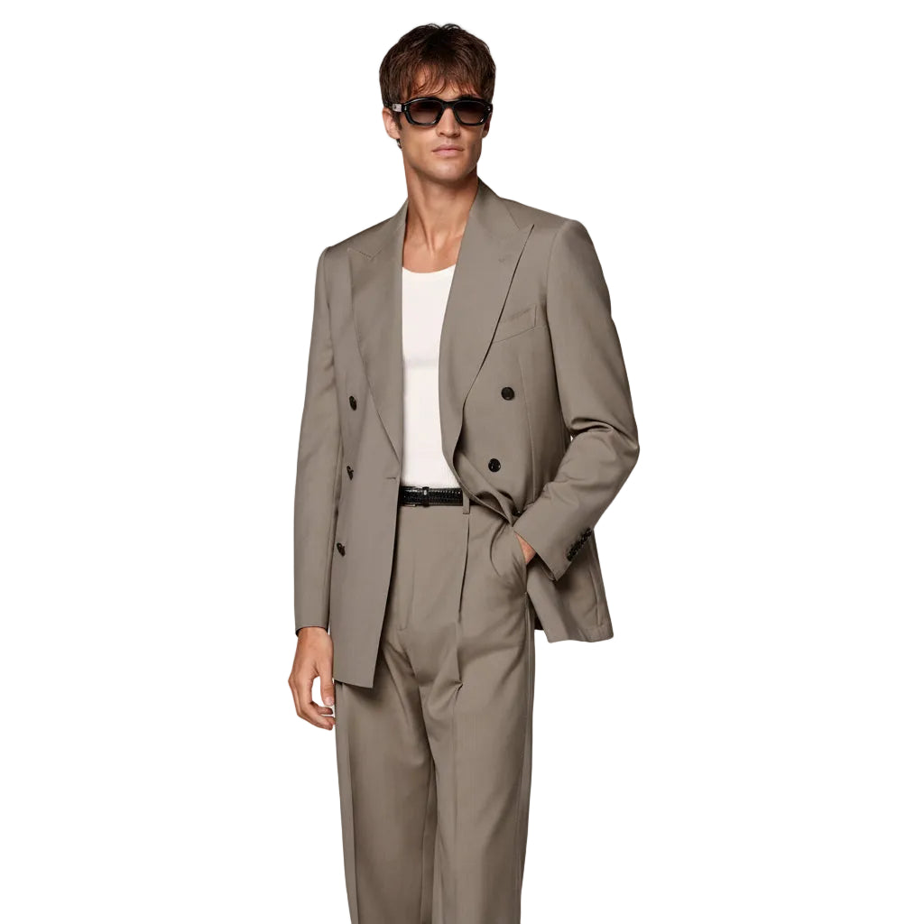 ceehuteey Men's 2 Pieces Double Breasted Peak lapel Multiple occasions Mens Suit (Blazer+Pants)