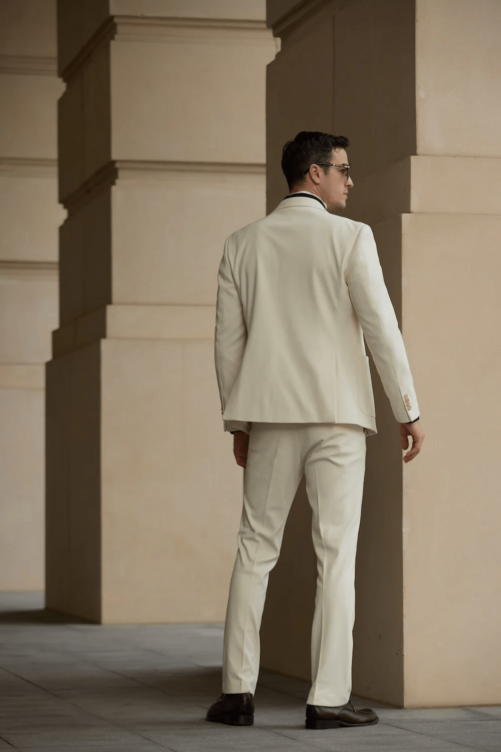 ceehuteey Men's 2 Pieces Fashion Formal Notch Lapel Suit (Blazer+Pants)