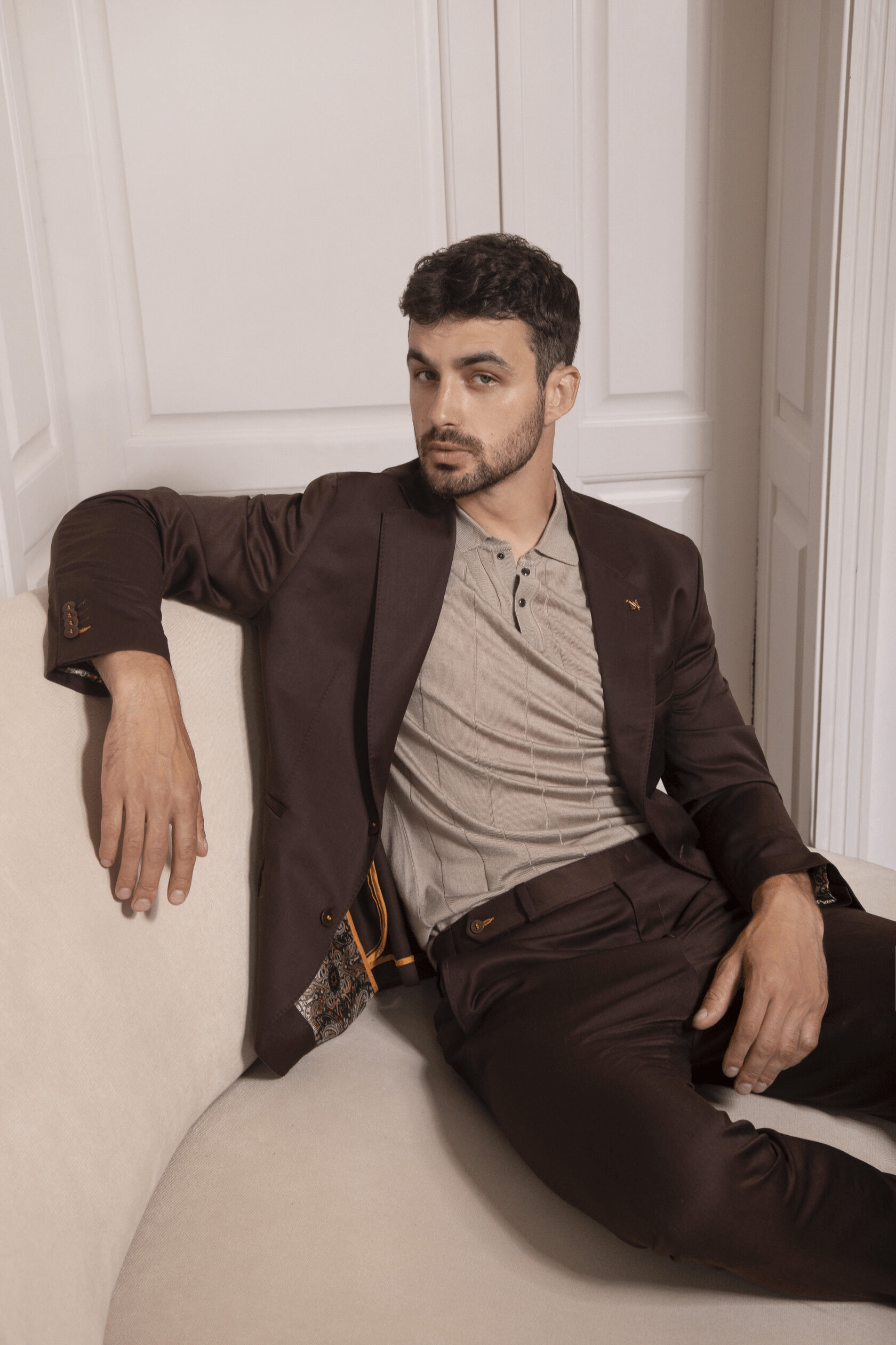 ceehuteey Men's 2 Pieces Fashion Notch Lapel Regular Fit Mens Suit (Blazer+Pants)