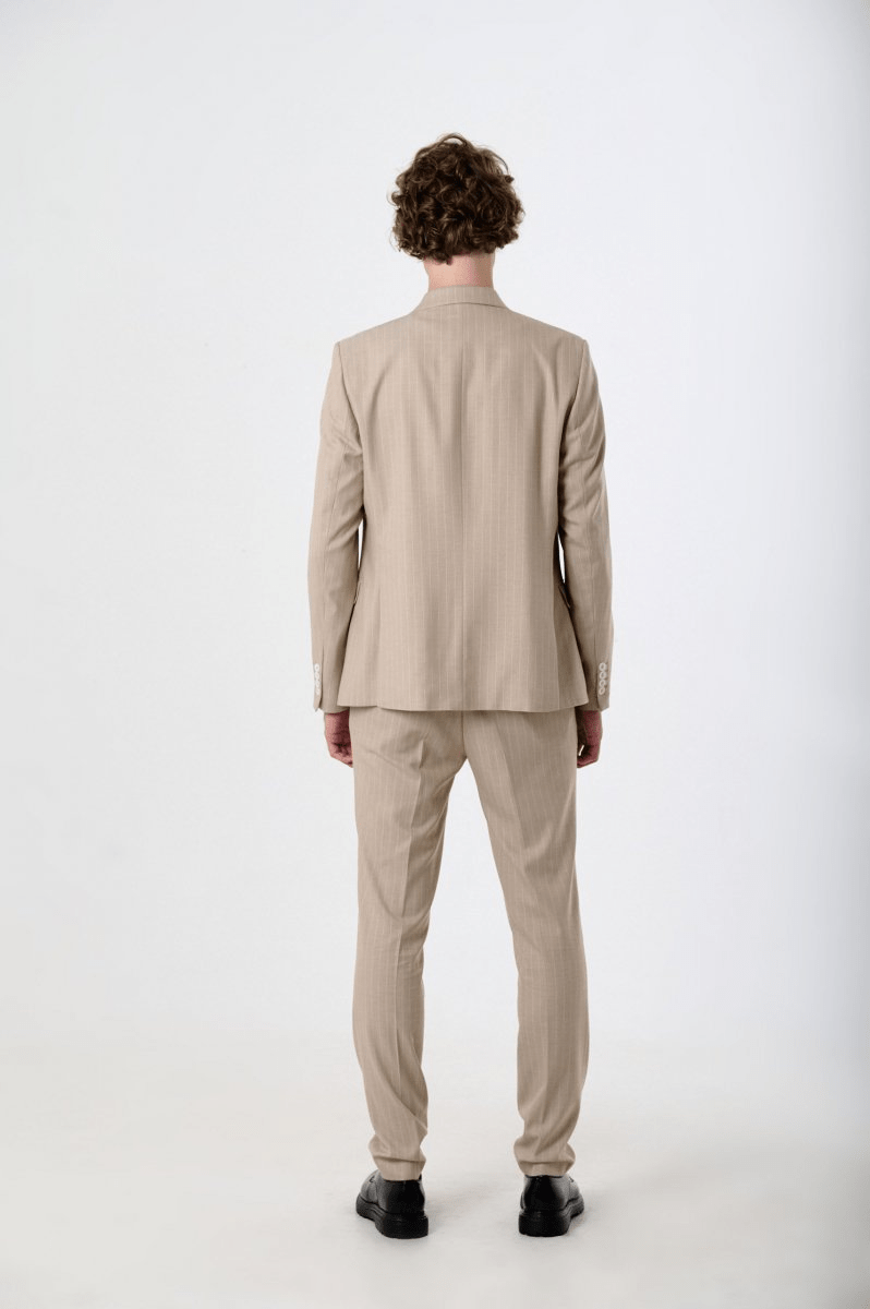 ceehuteey Men's 2 Pieces vertical striped stylish double-breasted multi-scene suit (Blazer+Pants)