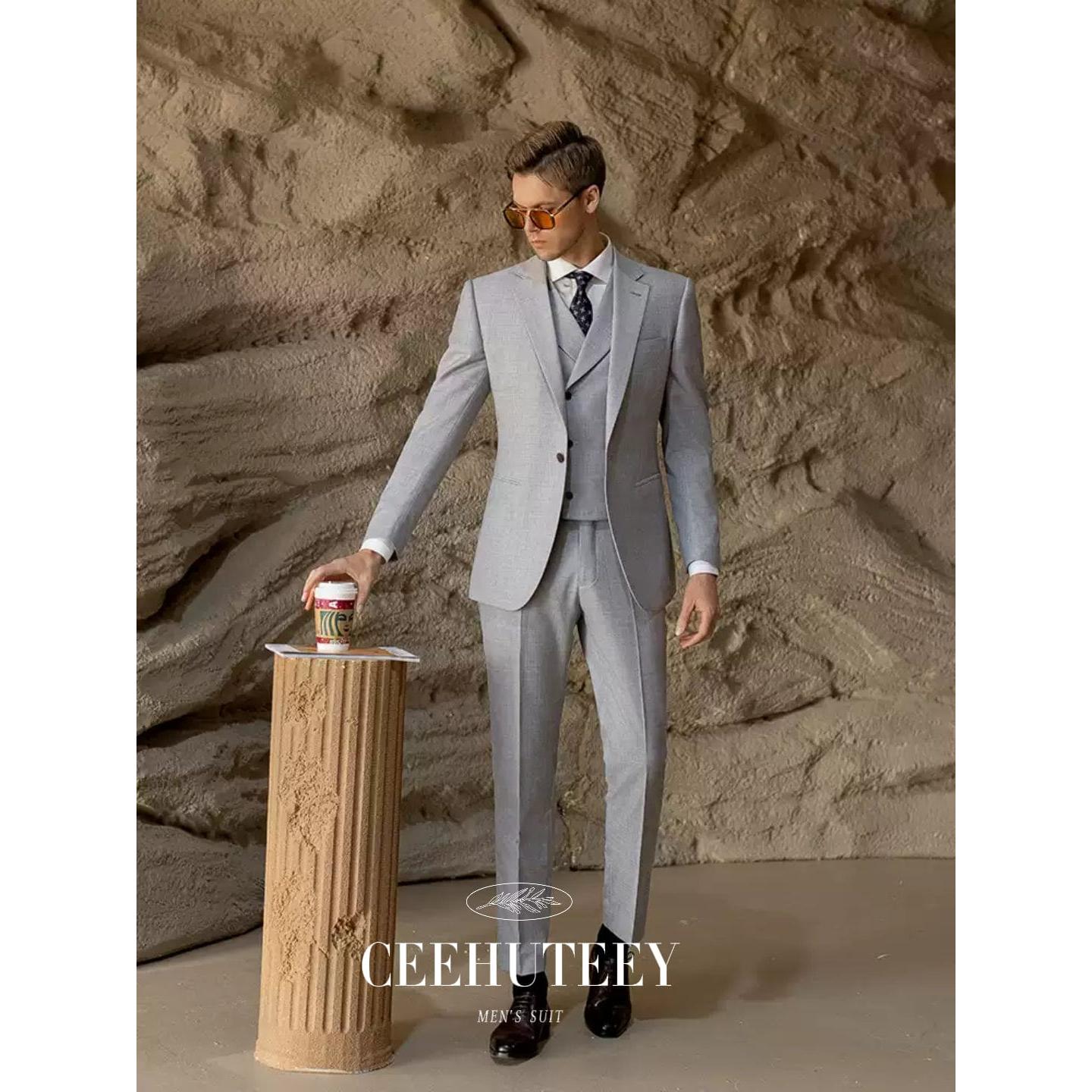 ceehuteey Men's 3 Pieces Bussiness Notch Lapel Regular Fit suit (Blazer+vest+Pants)