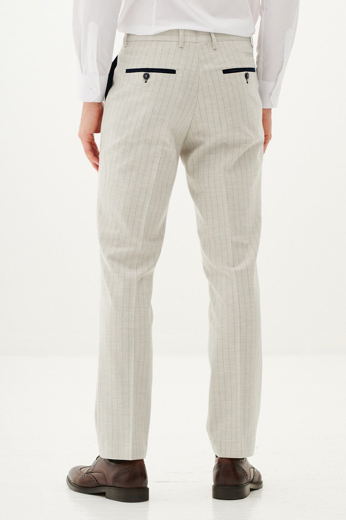 ceehuteey Men's 3 Pieces Fashion Formal vertical striped stylish multi-scene suit (Blazer+vest+Pants)