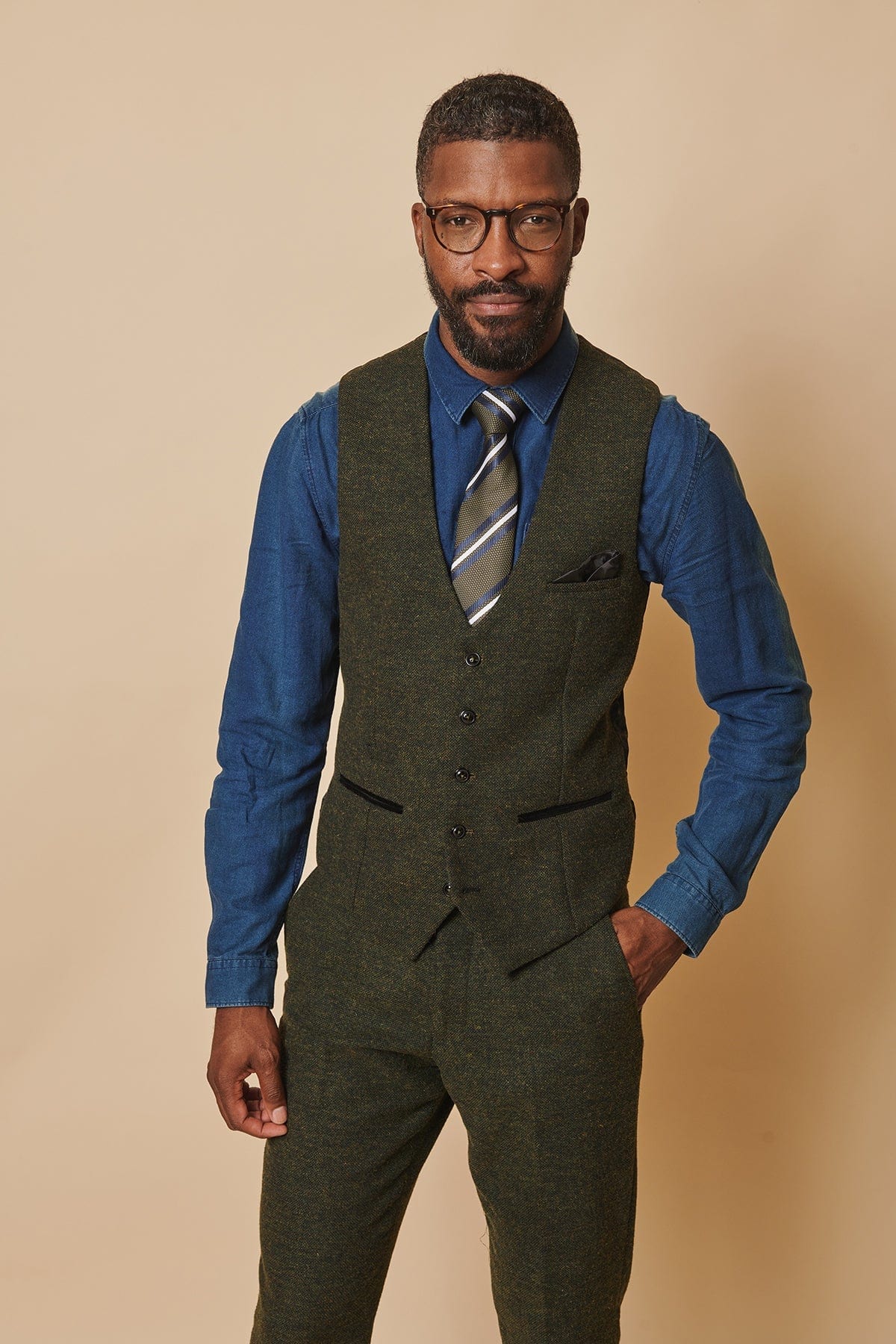 ceehuteey Men's 3 Pieces Olive Green Fashion Formal Tweed Wool Herringbone Notch Lapel Mens Suit (Blazer+vest+Pants)