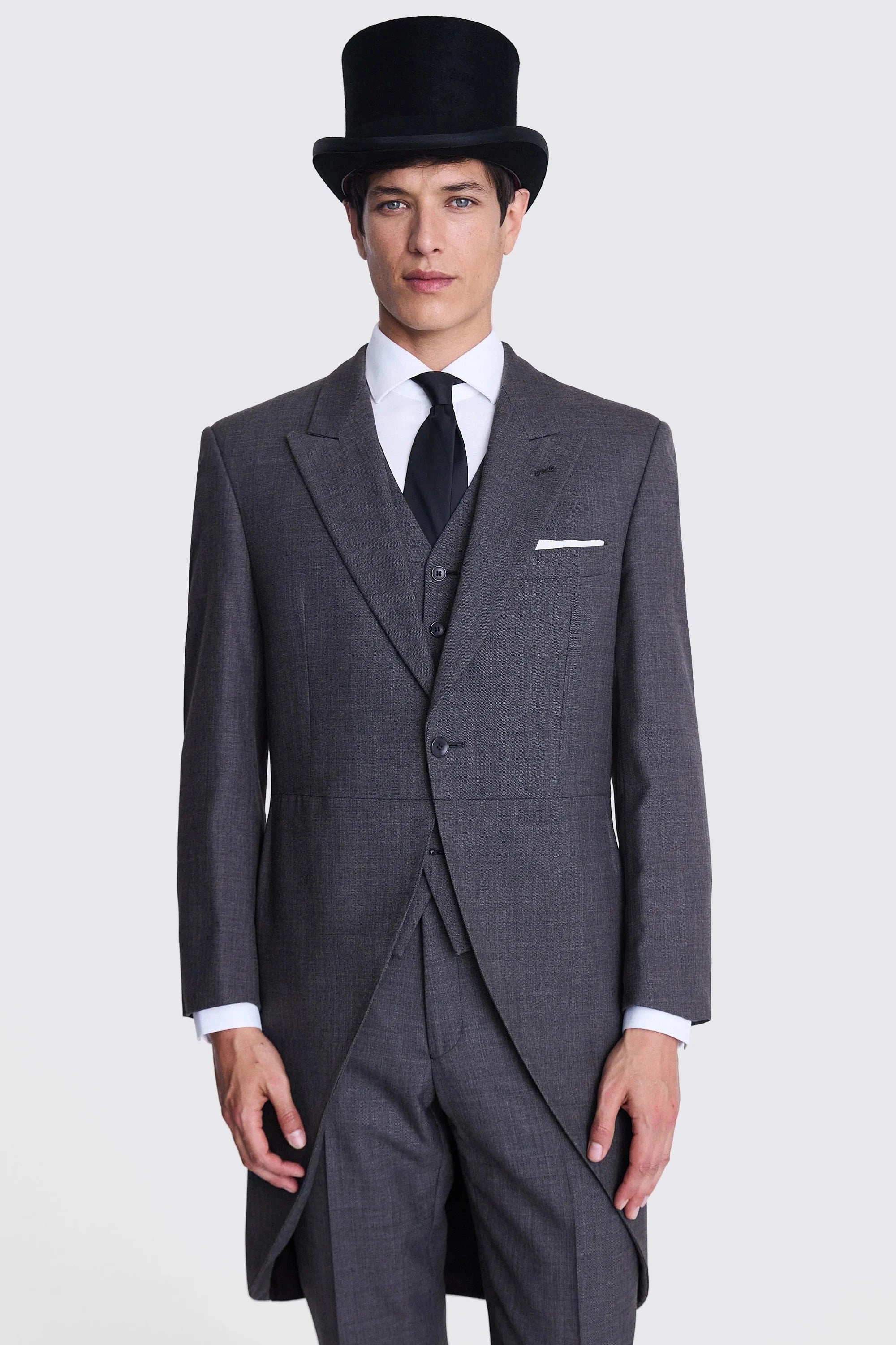 ceehuteey Men's Classic Peak lapel Tuxedos For Wedding Groomsmen (Blazer+vest+Pants)