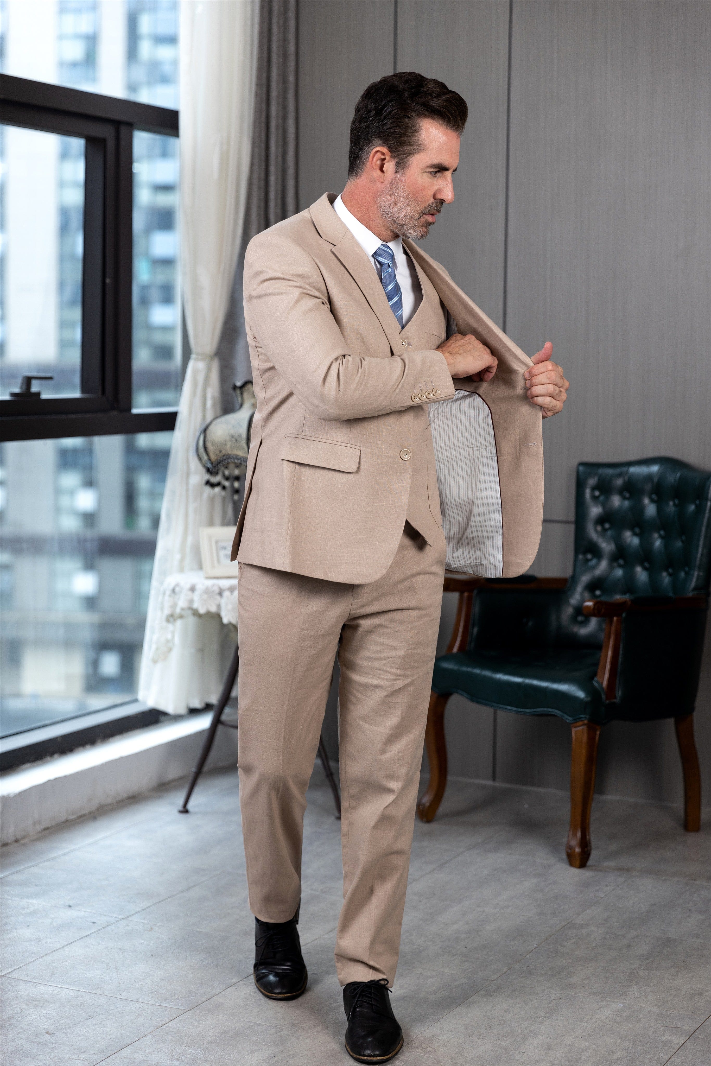 ceehuteey Men's Linen 3 Pieces Regular Fit Notch Lapel Mens Suit(Blazer+Vest+ Pant)