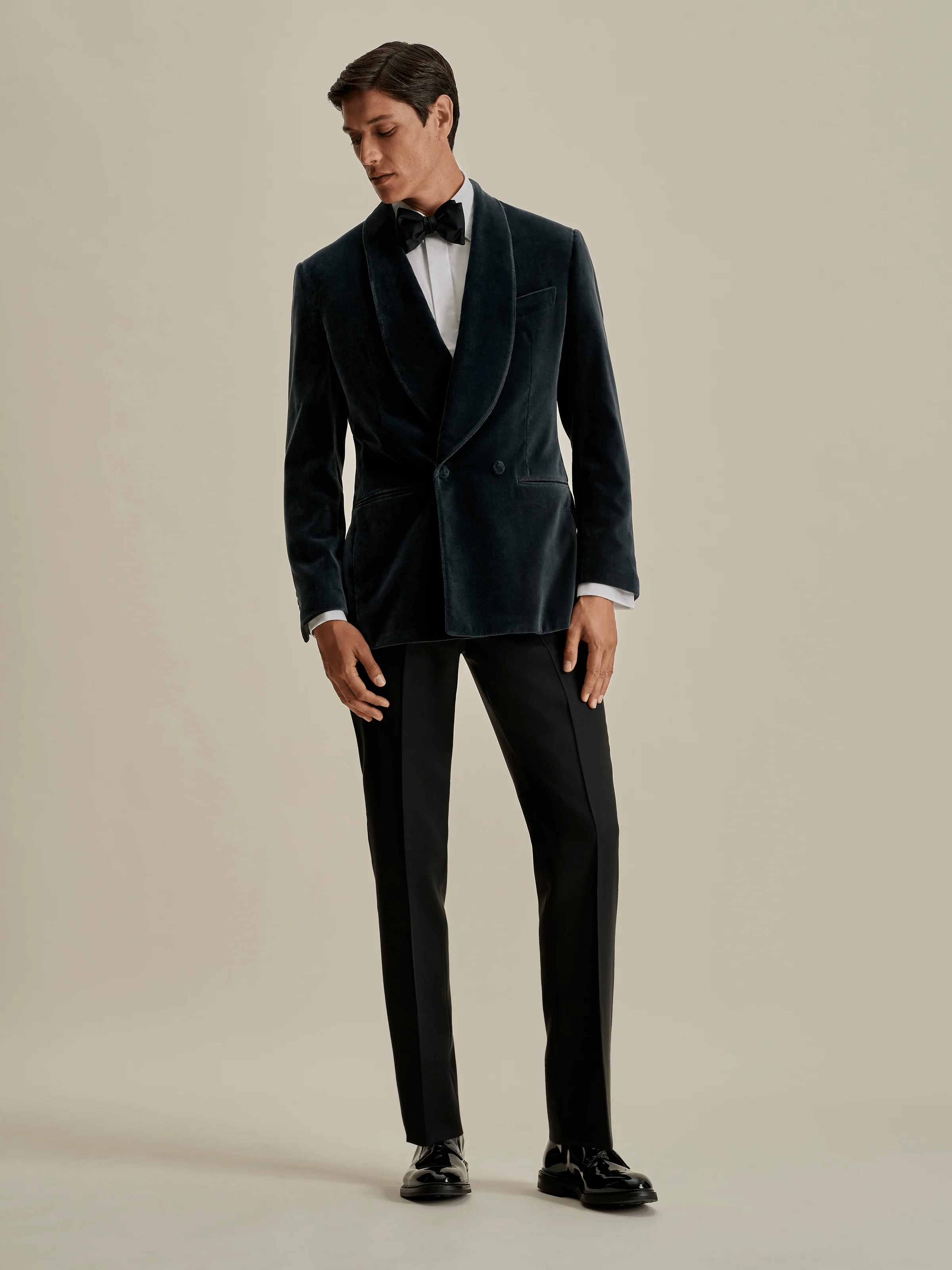 ceehuteey Men's 2 Pieces Formal Velvet Double Breasted Fashion Shawl Lapel for Wedding Groomsmen Suit (Blazer+Pants)
