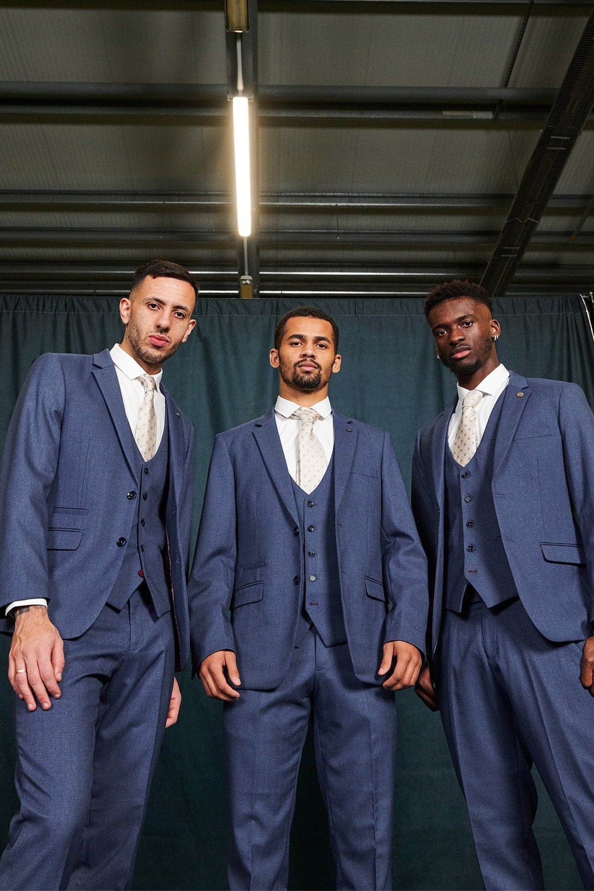 ceehuteey Men's 3 Pieces Navy Tweed Wool Herringbone Fashion Notch Lapel Suit (Blazer+Pants)