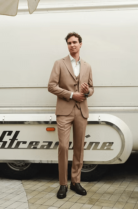 ceehuteey Men's 3 Pieces vertical striped stylish Fashion multi-scene suit (Blazer+Pants)