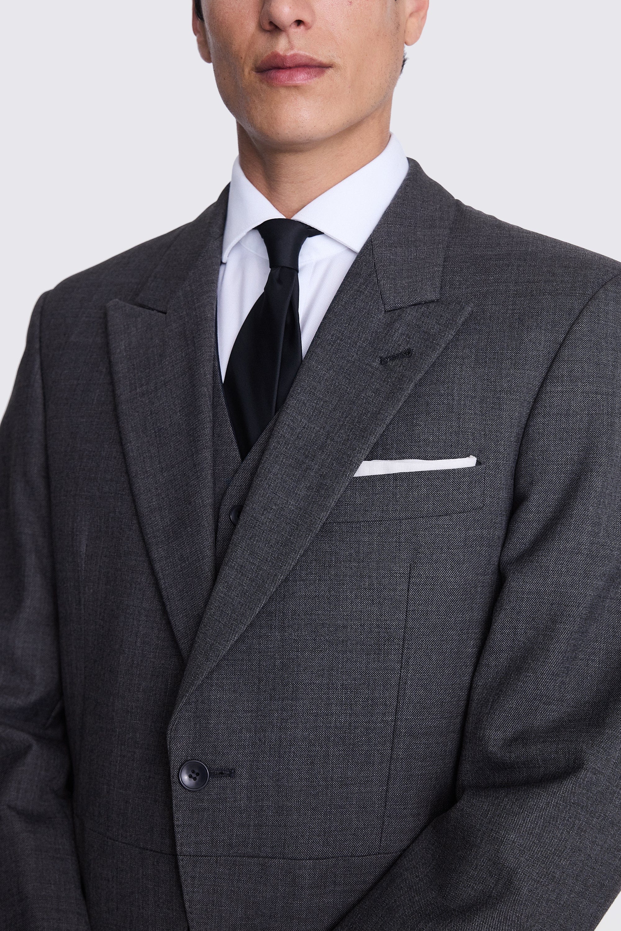 ceehuteey Men's Classic Peak lapel Tuxedos For Wedding Groomsmen (Blazer+vest+Pants)