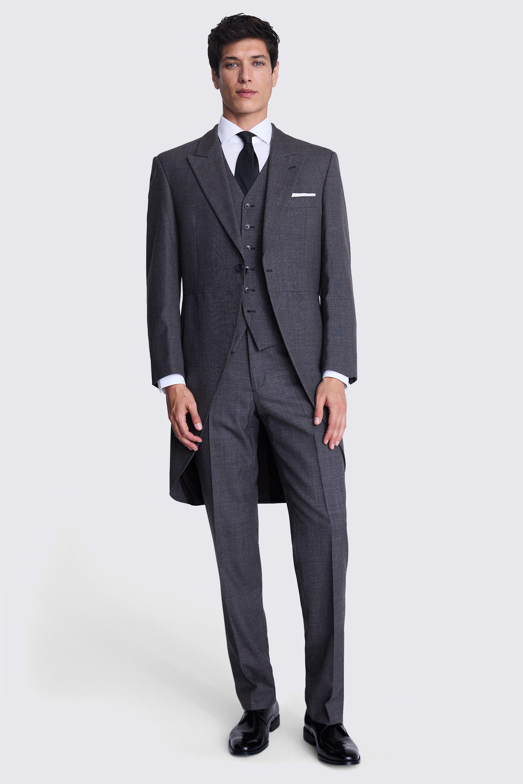 ceehuteey Men's Classic Peak lapel Tuxedos For Wedding Groomsmen (Blazer+vest+Pants)