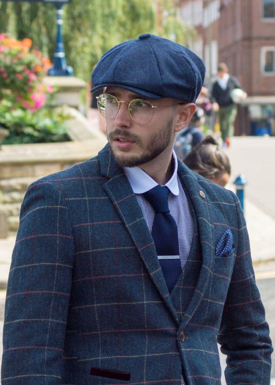 ceehuteey Men's Fashion 3 piece Plaid Blue Peak Lapel Double Breasted Multiple Occasions suit (Blazer+vest+Pants)