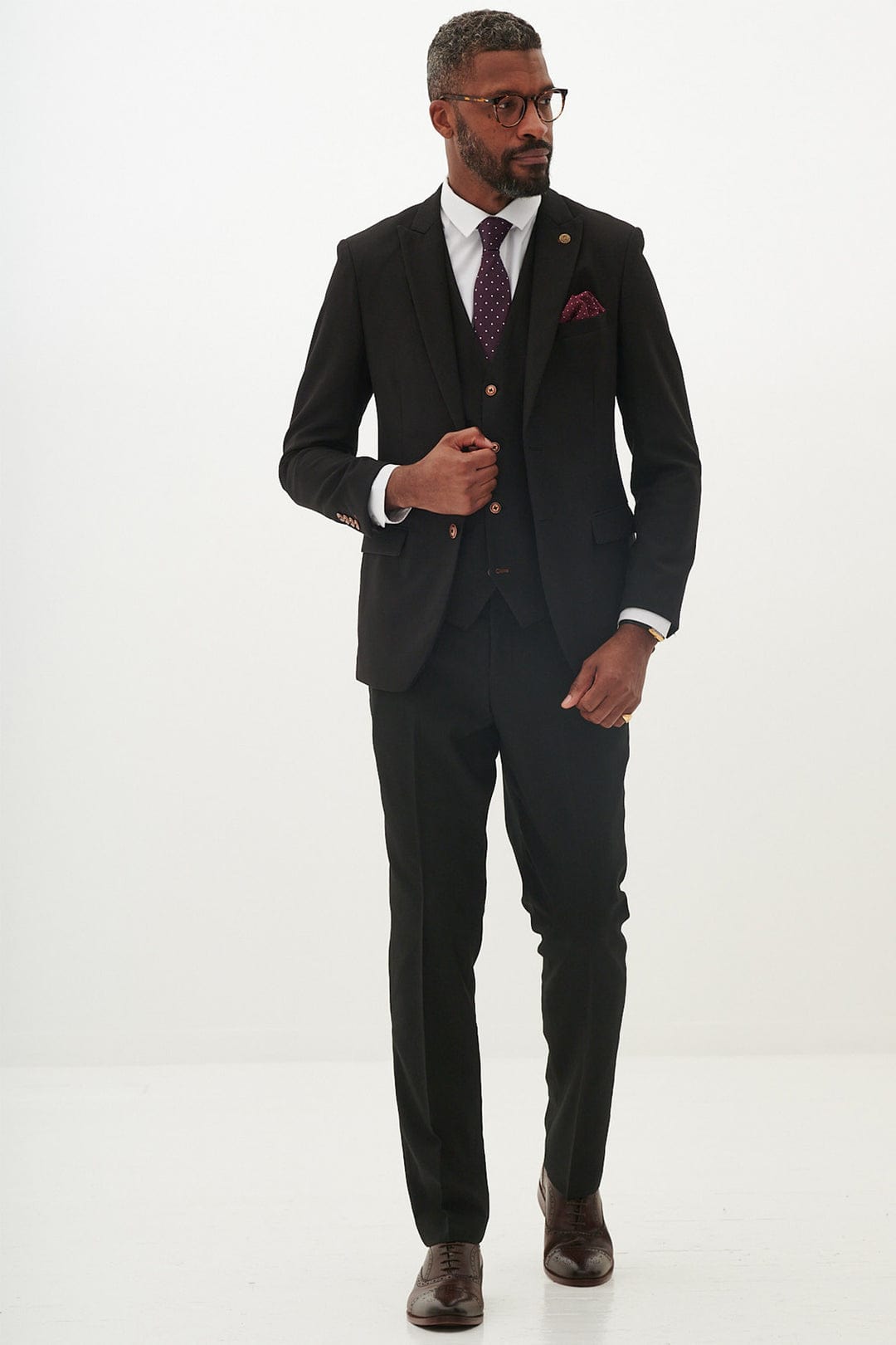 ceehuteey Men's Fashion three-piece Black Suit in Signature Peak lapel Business Tuxedos(Blazer+vest+Pants)