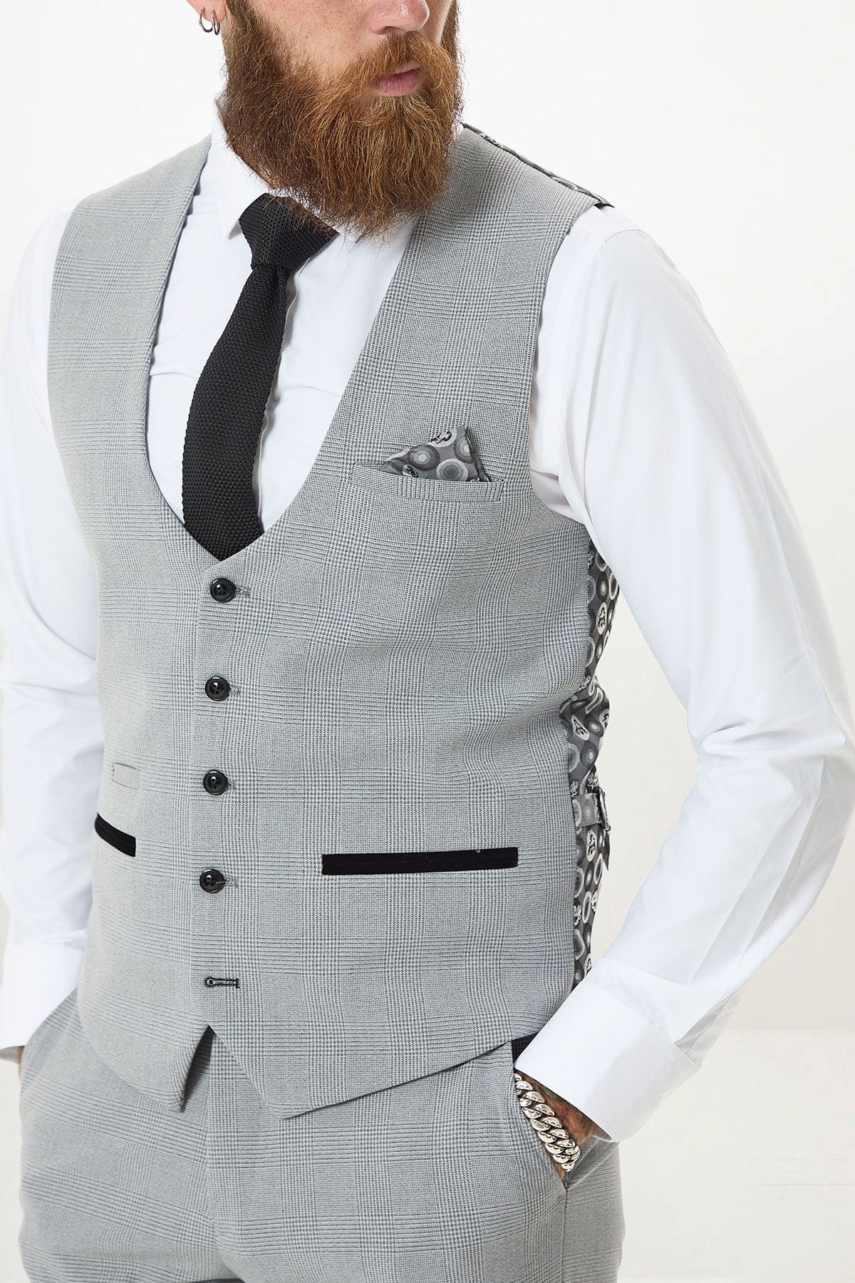 ceehuteey Men's Fashion three-piece Grey Plaid Suit in Signature Peak lapel Business Tuxedos(Blazer+vest+Pants)