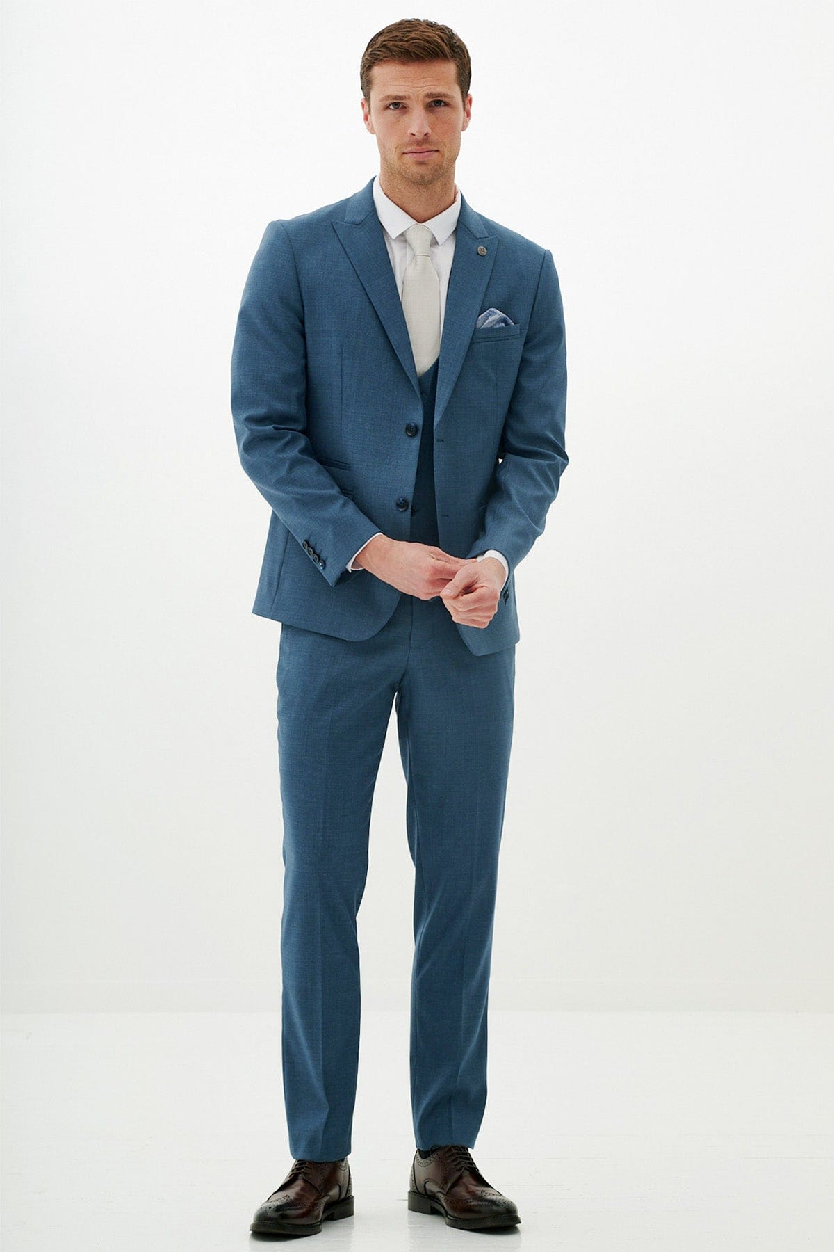 ceehuteey Men's Fashion three-piece Suit in Blue Signature Notch Lapel Multiple Occasions Tuxedos For Wedding (Blazer+vest+Pants)